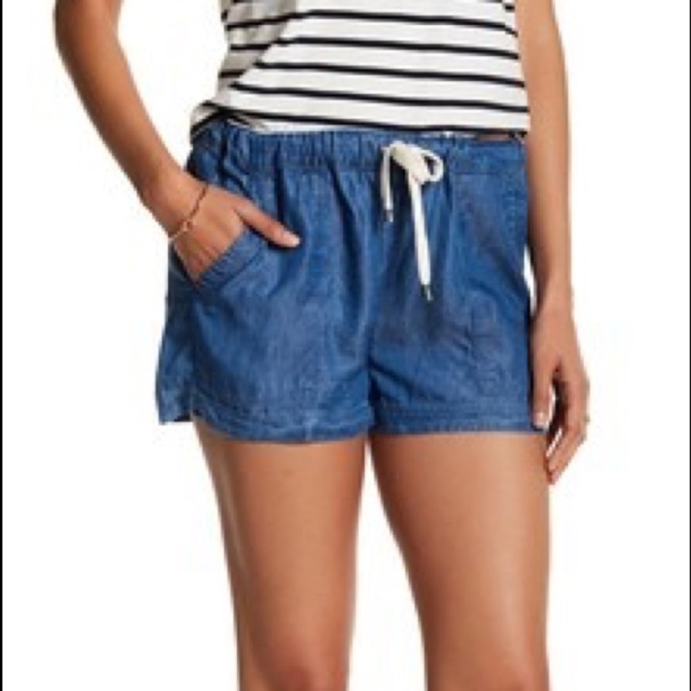 SPLENDID Chambray Shorts